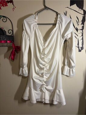 White Ruffled V-Neck Long Sleeve Mini Dress
